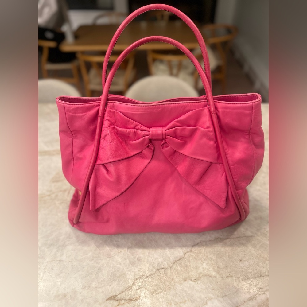 Valentino Garavani Pink Leather Bow Tote Bag – Y2K Statement Handbag